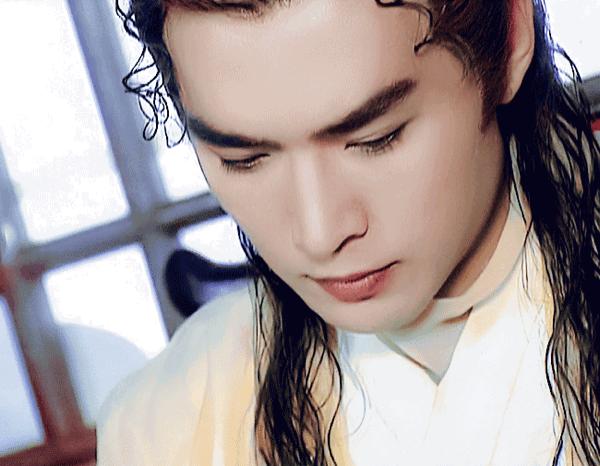 盘点9位“桃花眼”男演员,几位最好看的桃花眼男星