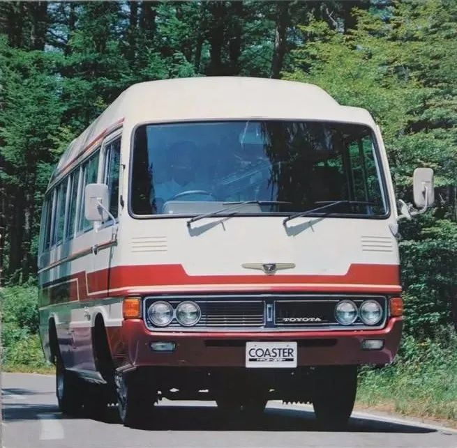 第一代丰田考斯特客车,丰田考斯特7座20万以下