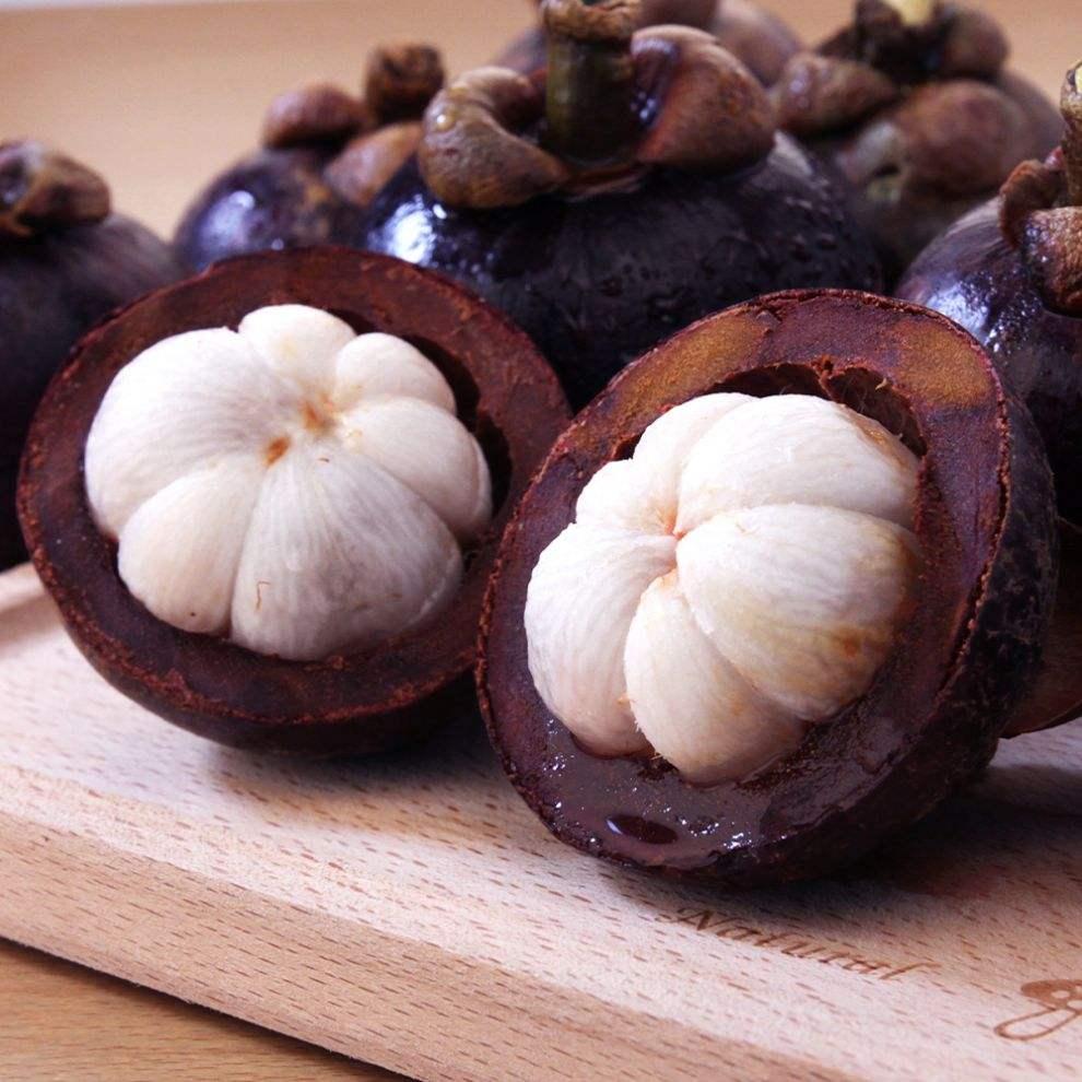 山竹果肉有点黄黄的是坏掉了吗,水果摊山竹