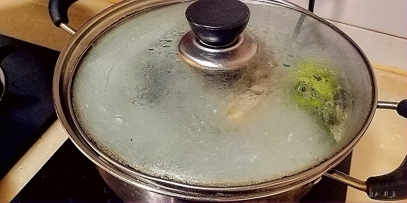 炖鸡只需加入这一味料香气四溢,怎样炖鸡好吃又简单不柴