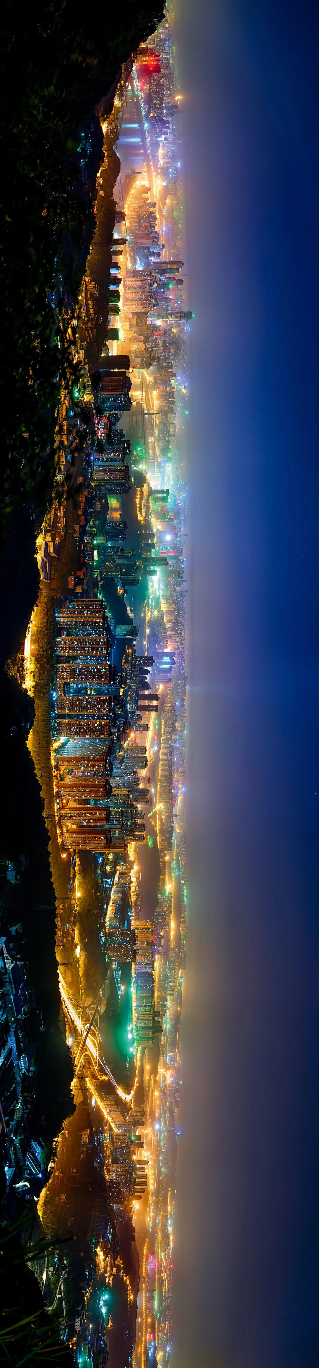 我们用25张图，去拆开8.2402万平方公里的重庆