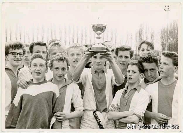 瓜帅执教巴萨几年,瓜帅执教生涯最强阵容