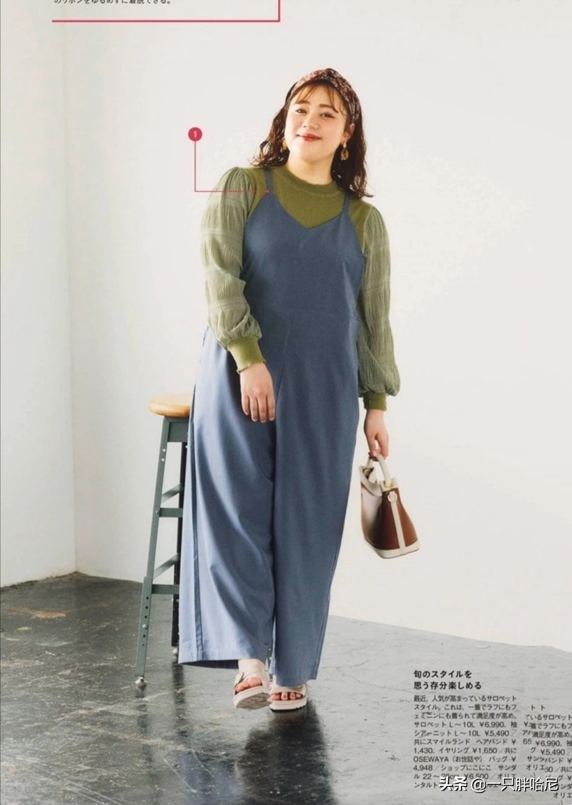 大衣配阔腿裤怎样搭配鞋子和袜子,冬浅咖色阔腿裤怎么搭配鞋子好看