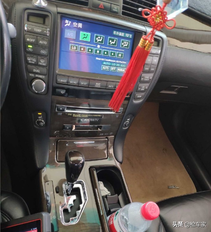 开了5年的14代丰田皇冠价格,15年车龄的丰田皇冠值得购买吗