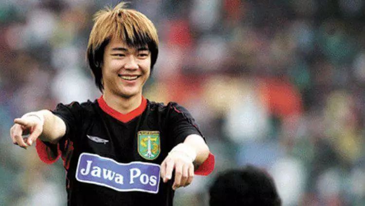 恒大门将曾诚退役了吗,广州恒大守门员曾诚哪去了