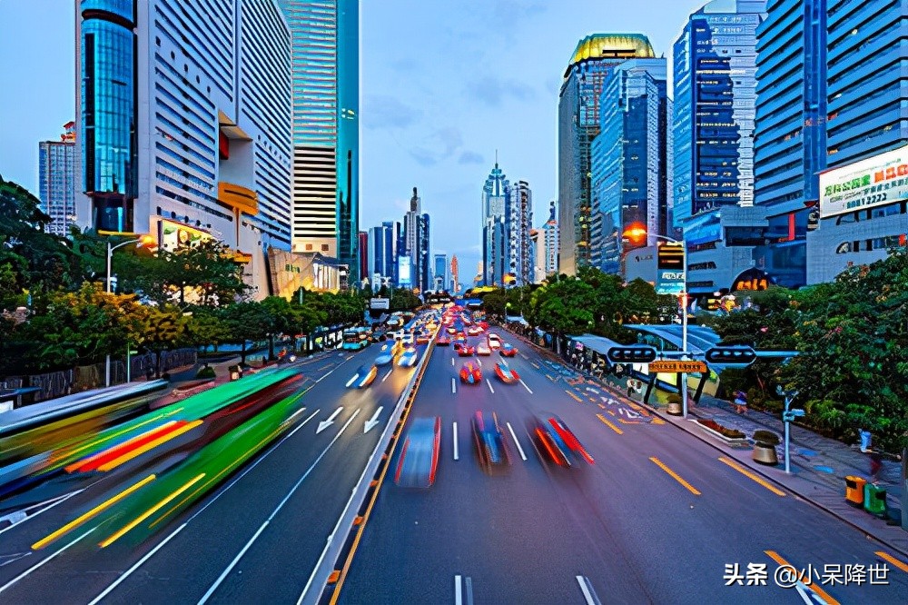 在广东生活给你最大的感受是什么？怎么就深深地爱上了那里呢？