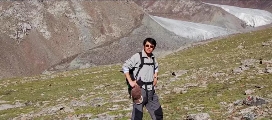 四川人李子柒视频,东北男版李子柒抖音