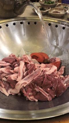 每到这个季节就特别想念一个城市,哈尔滨313羊庄羊肉汤配方