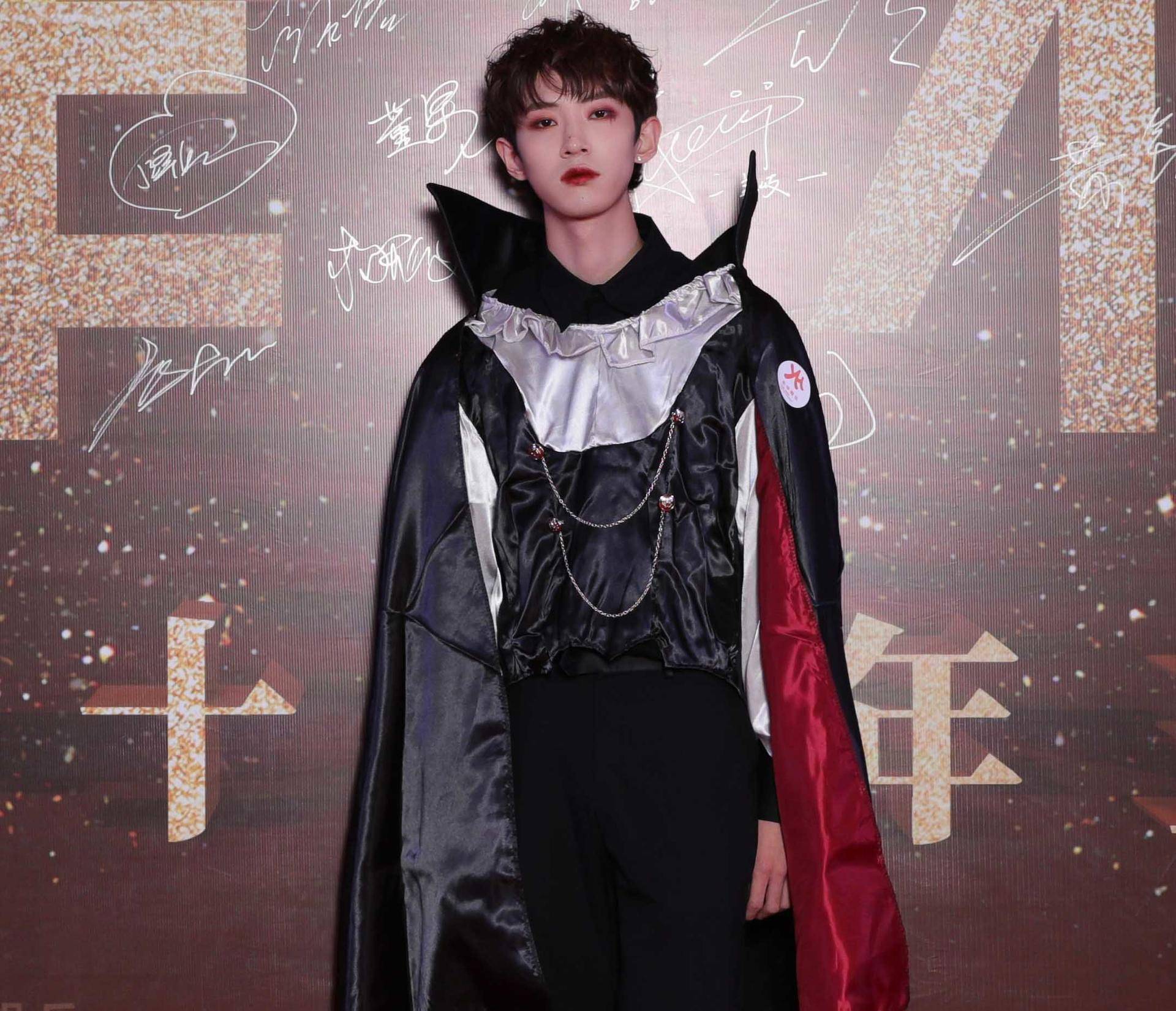 乐华cos第五人格,乐华cos庆六一