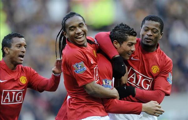 足球故事贝克汉姆,足坛故事