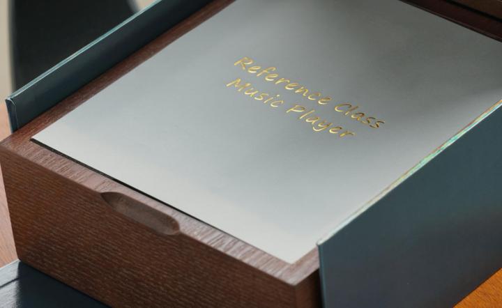 拥有一台苹果手机和华为手机,又一款华为手机新机