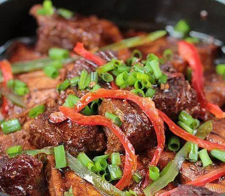 夜啤酒比较有特色的菜品,啤酒系列的菜品有哪些特点