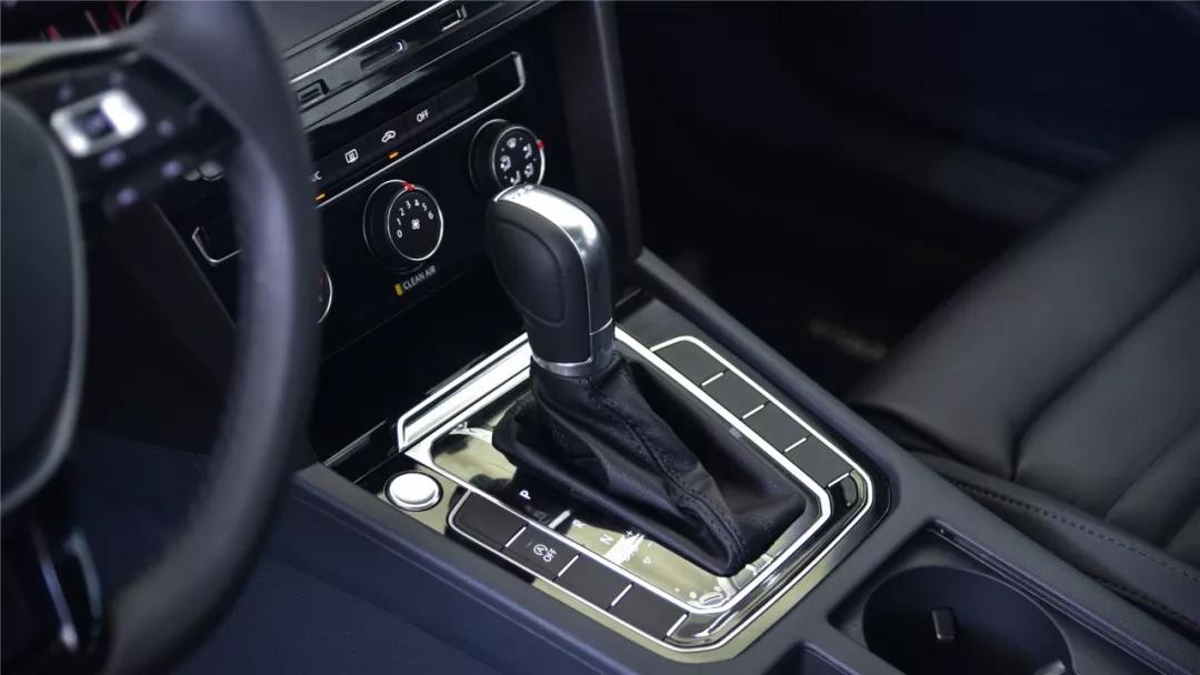 大众迈腾年轻人,年轻人看迈腾的反应