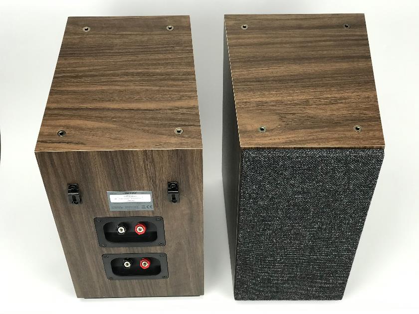 既能卡拉ok又能hifi的音响,既能听hifi又能听电影的音箱