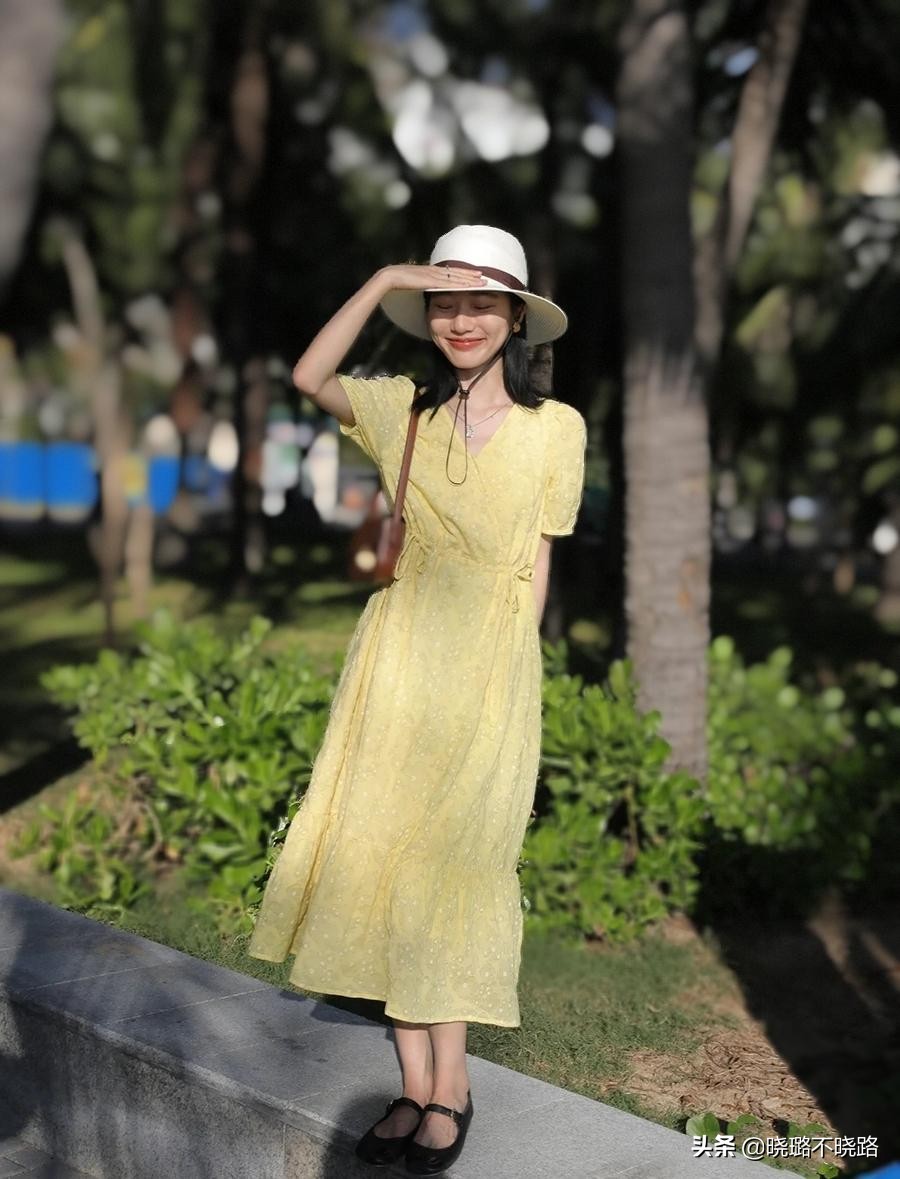 一件连衣裙就能解决你的穿搭难题,女人不管多大请牢记9条忠告