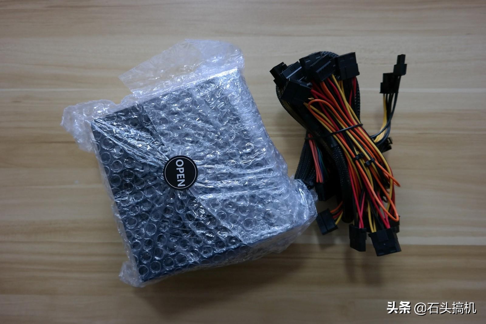 鑫谷gp700g白金版额定600w,鑫谷gp700p黑金