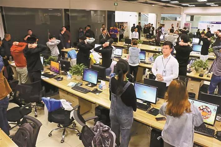 靠古玩发家致富,靠古玩发家致富讲解