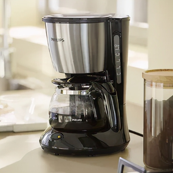 瑞幸美式咖啡对比星巴克美式咖啡,星巴克美式咖啡怎么样最好喝