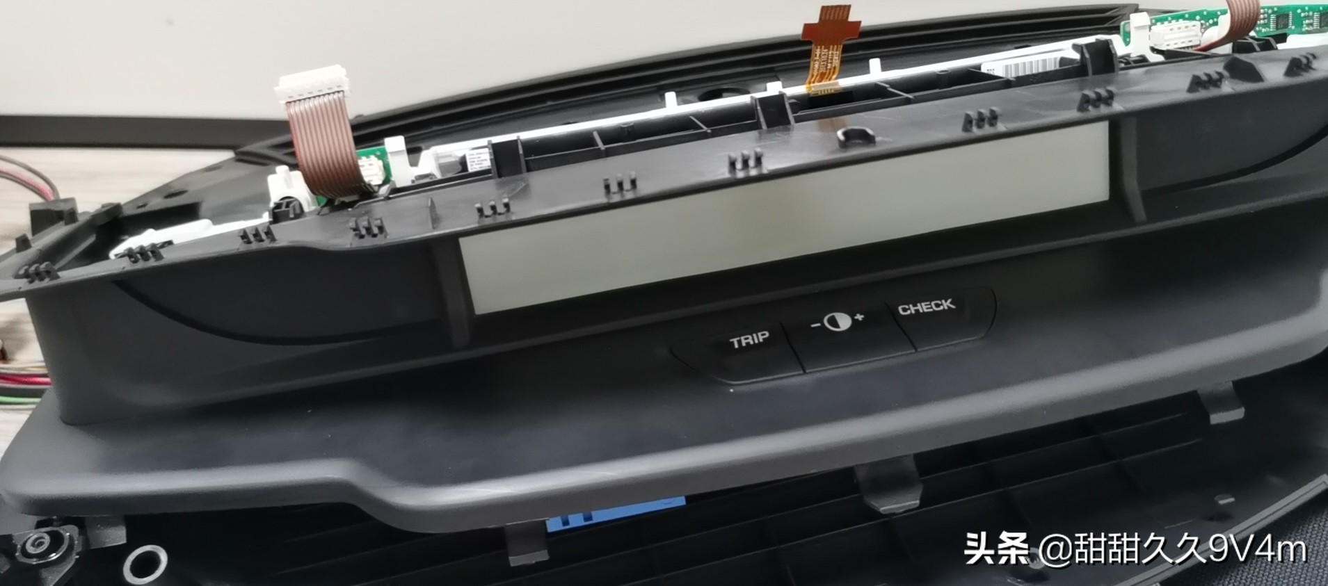 雪铁龙世嘉全车改色膜多少钱,10年雪铁龙世嘉贴膜改色