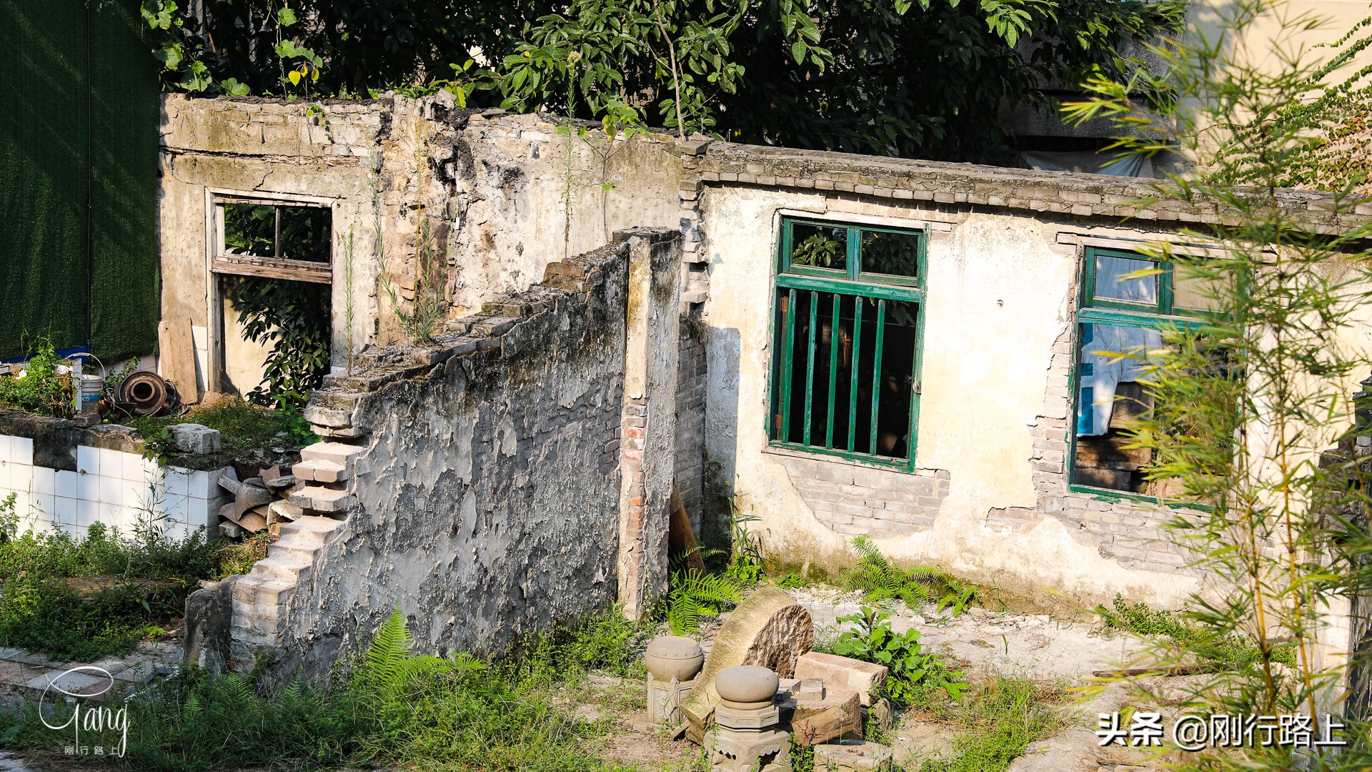 重庆山城老街图,重庆弹子石老街对比山城步道