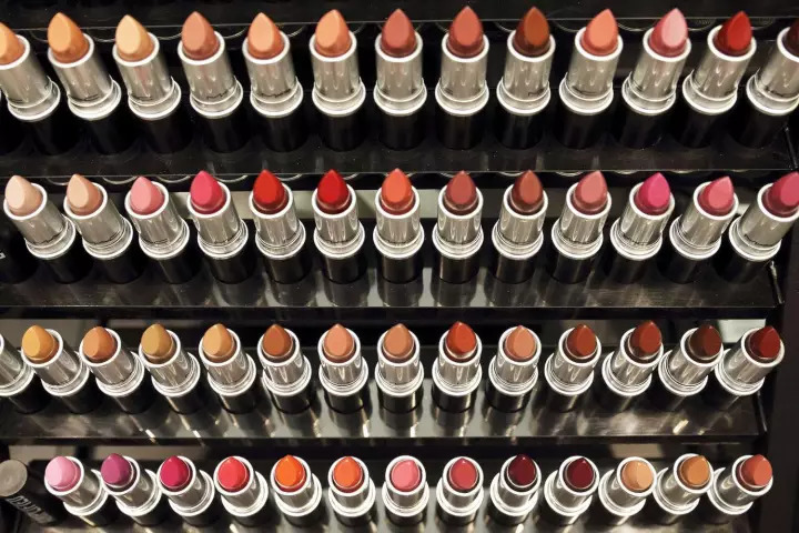 大牌口红色号排行榜前十名,黄皮深唇色必入大牌口红春夏