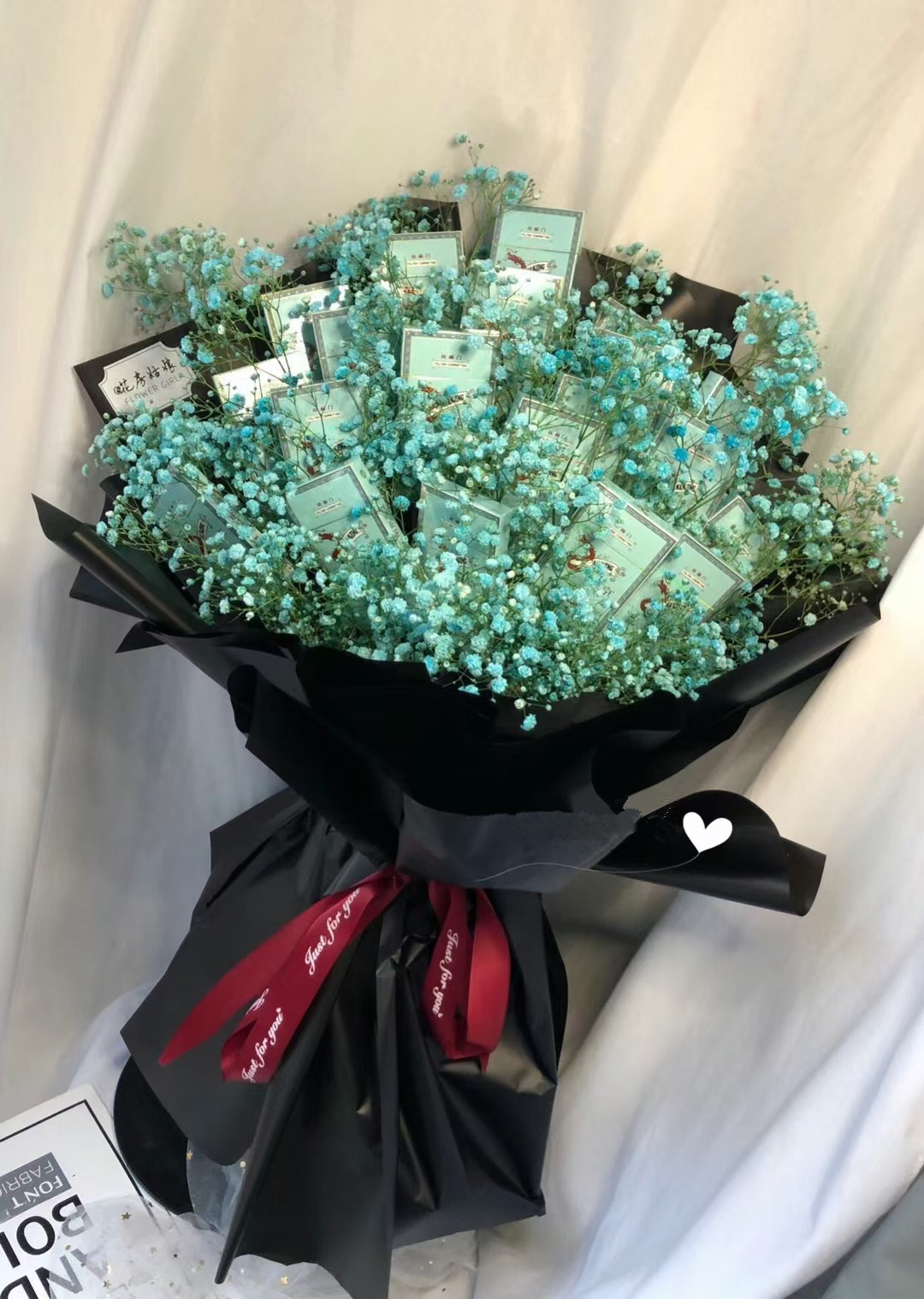 有哪些好看有品位的花束,创意花束近几年流行起来