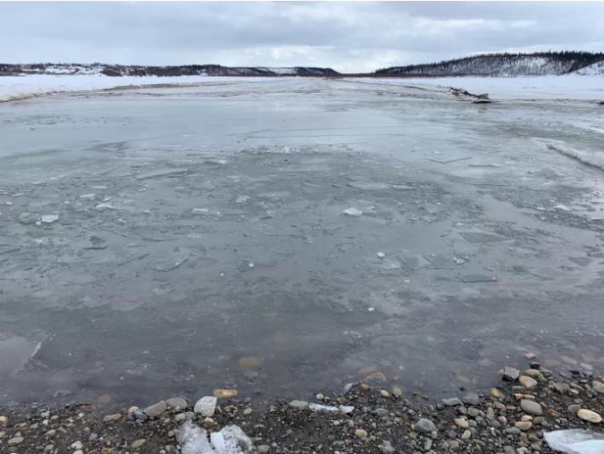 地球从南极到北极环绕一圈,地球跑一圈