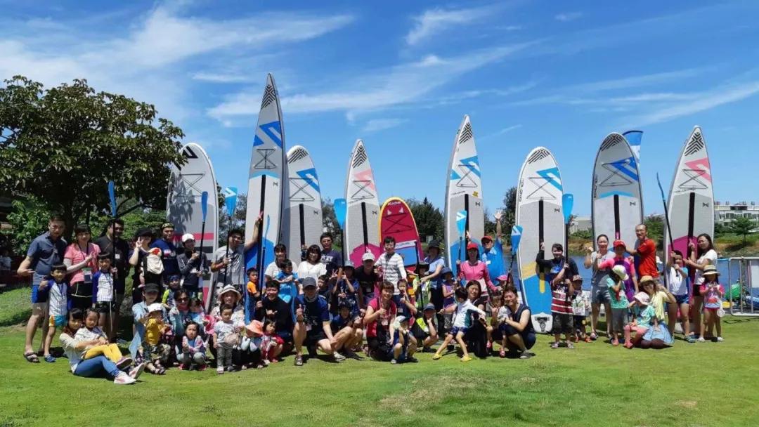 快艇摩托艇极速沙发SUP板…桐洲岛亚联飞行营地“上新”水上玩法！想体验吗？免费