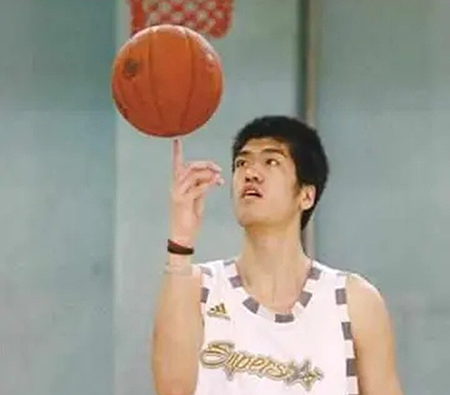 姚明郭士强完整视频,郭士强去世