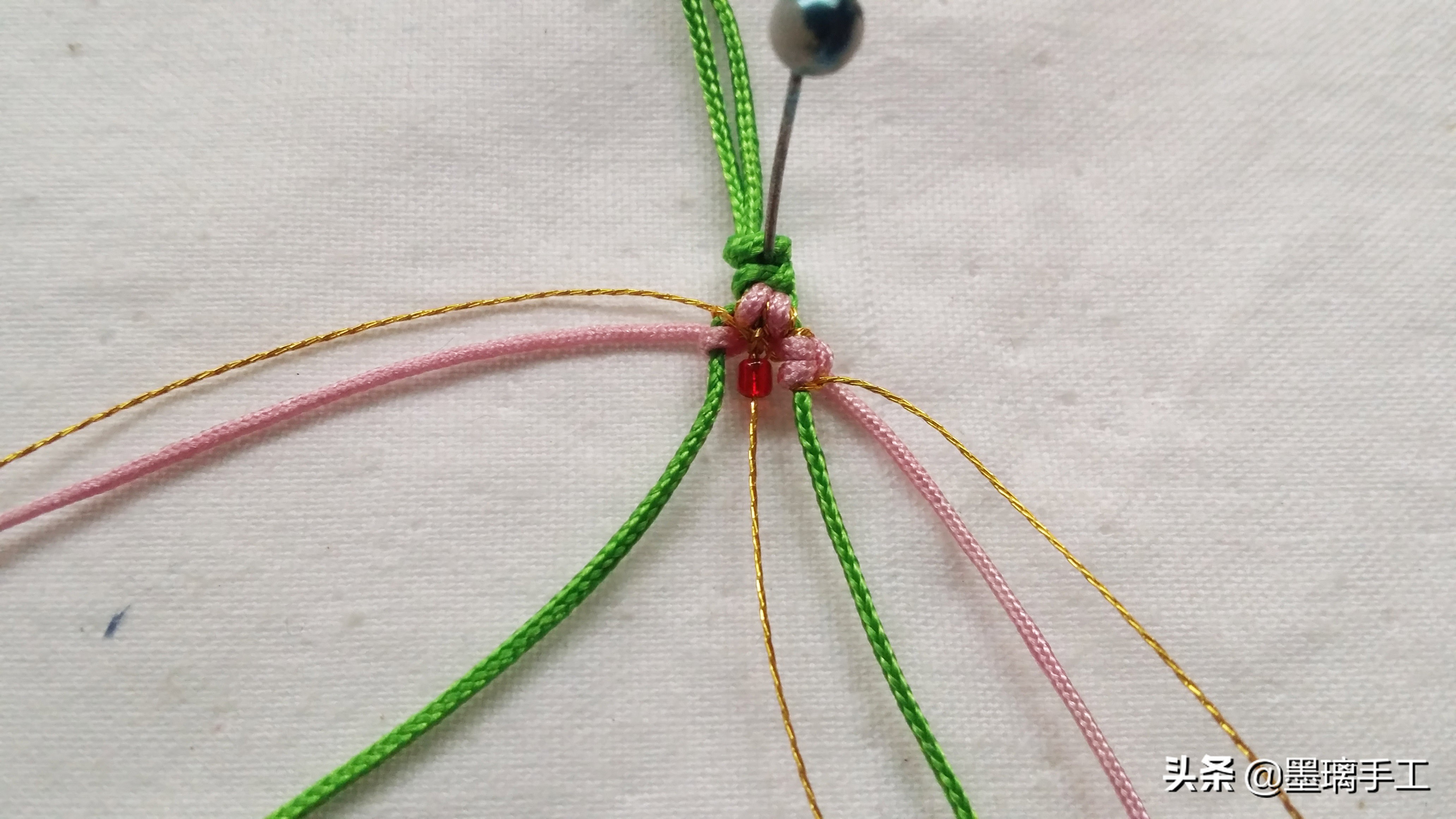 手工编织手链桃花结教程视频,简单手机绳编织教程简单又好看