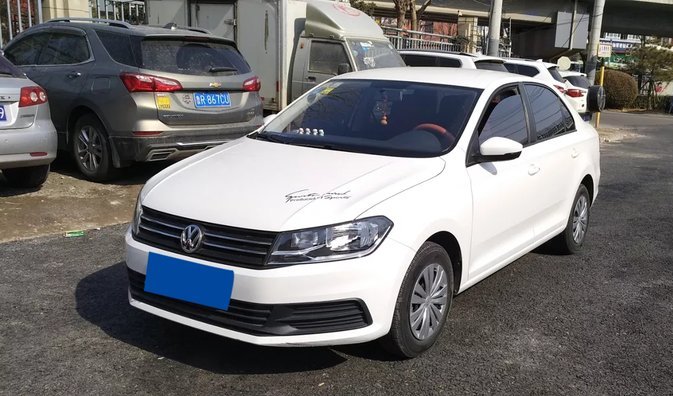 桑塔纳手动挡风尚型的配置,21款桑塔纳自动风尚版配置