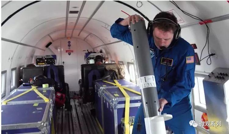 一条冰川的悲歌，与一个国家的*都迁**