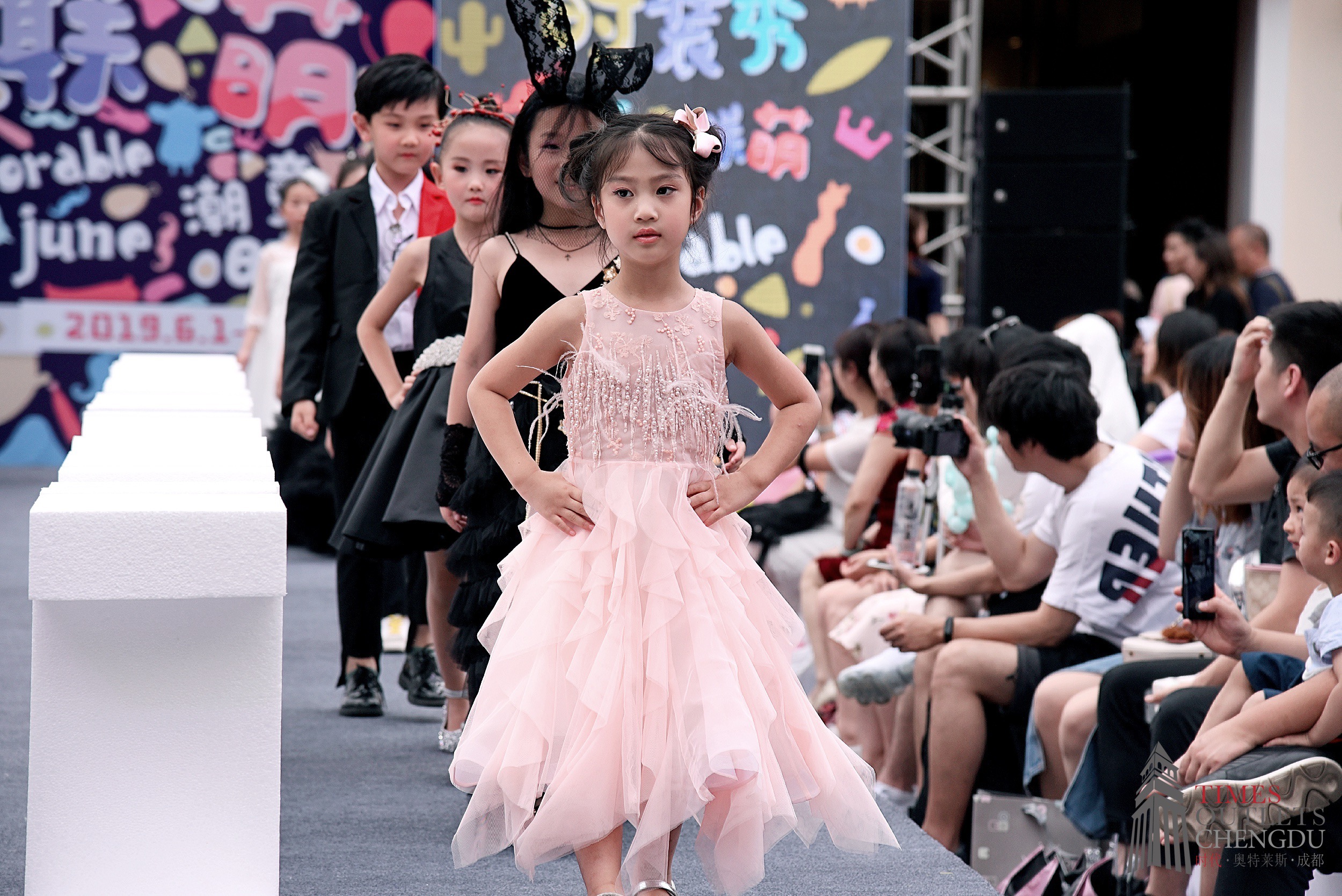 成都潮童图鉴｜6月，可爱的人都在时代奥莱