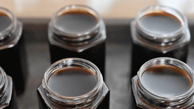 奶奶做豆沙糕视频,奶奶做巧克力奶茶