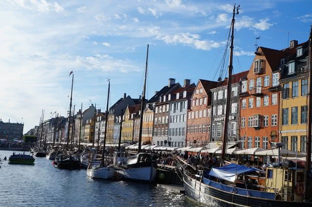 芬兰最暖和的城市,芬兰美丽的建筑物