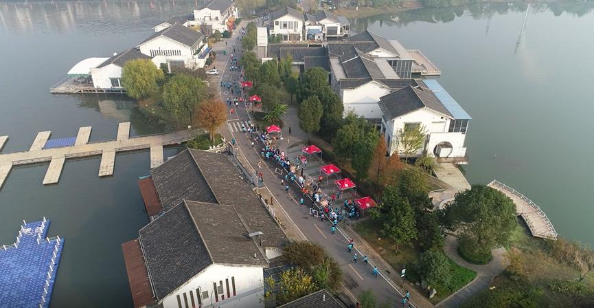 2015黄石磁湖马拉松奖牌,黄石磁湖国际半程马拉松前三