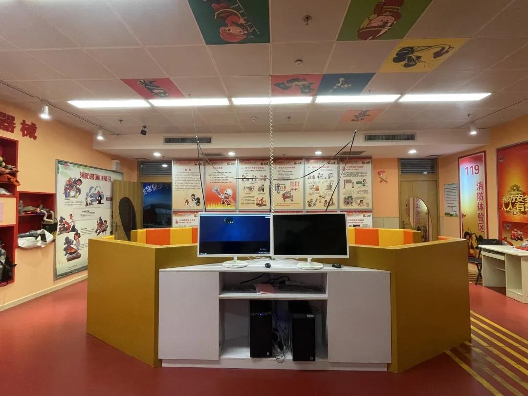 综合体换装“救援橙”！“橙色力量”消防街区邀你一起来打卡！