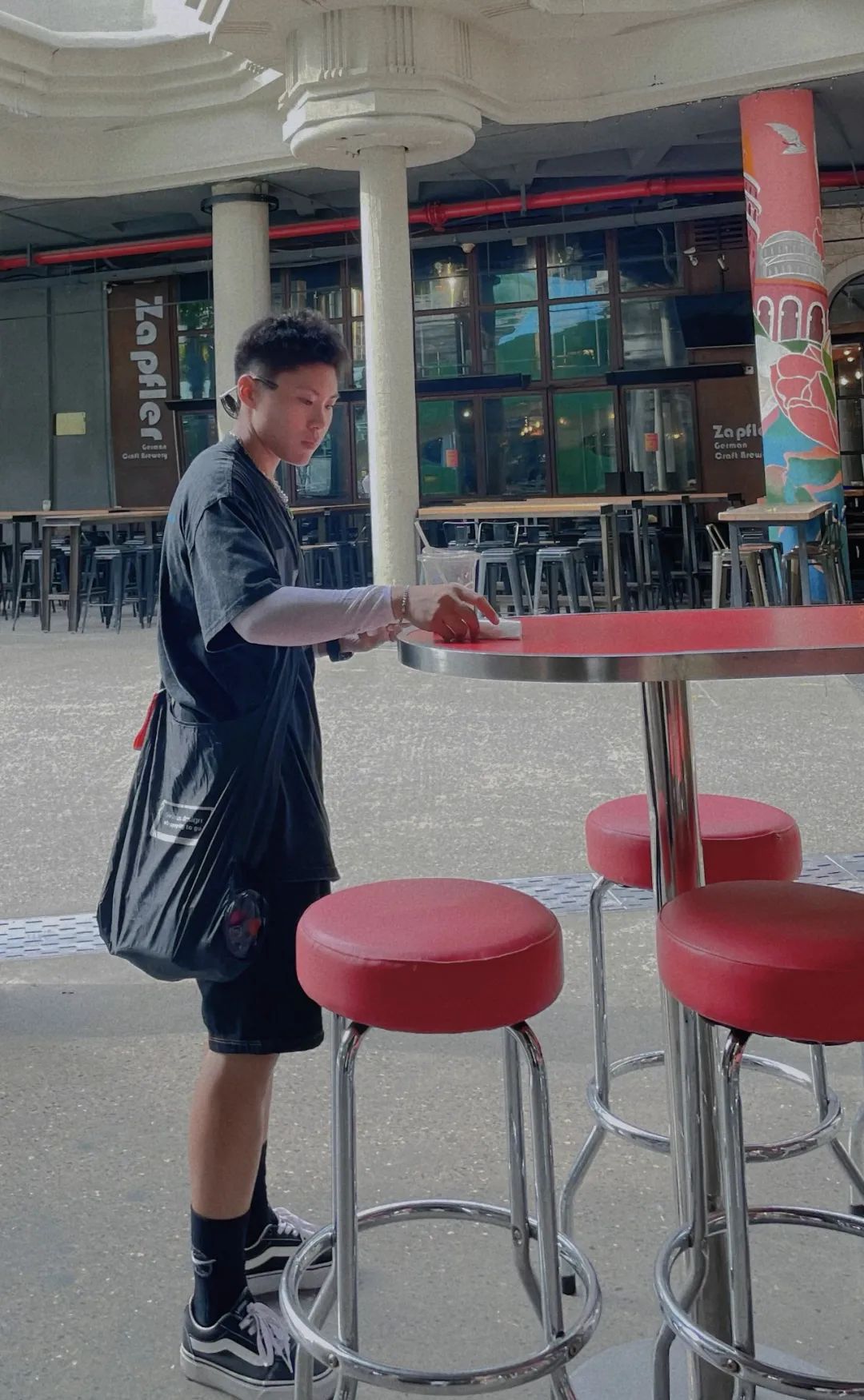 华政女孩最新完整视频,华政女孩