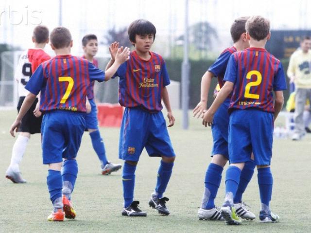 武磊和梅西各有各的优势,武磊与梅西的关键战