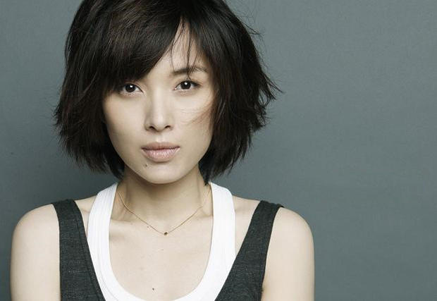 李佳几岁嫁给靳东,李佳嫁靳东前有孩子吗