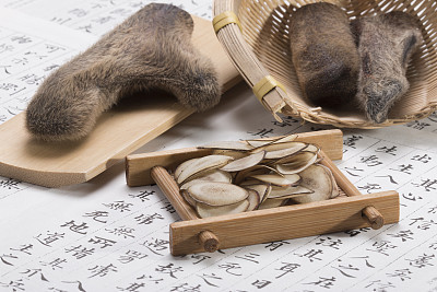 炖鹿茸吃要禁忌什么食物,服用人参鹿茸有什么禁忌