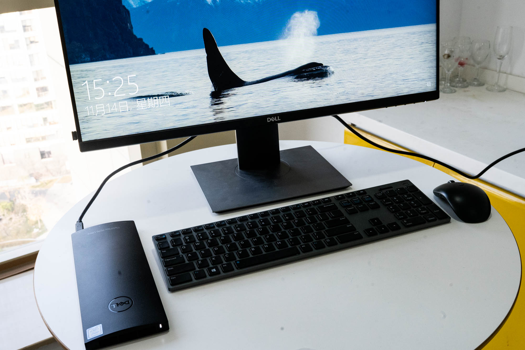 戴尔微型主机内部图解,戴尔显示器和主机