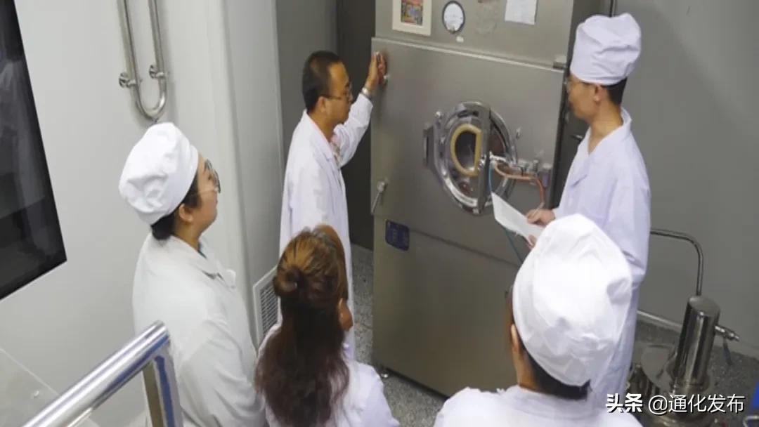 【喜迎第六届长白山国际医药健康产业发展论坛】我市充分发挥院士工作站作用推动医药健康产业发展