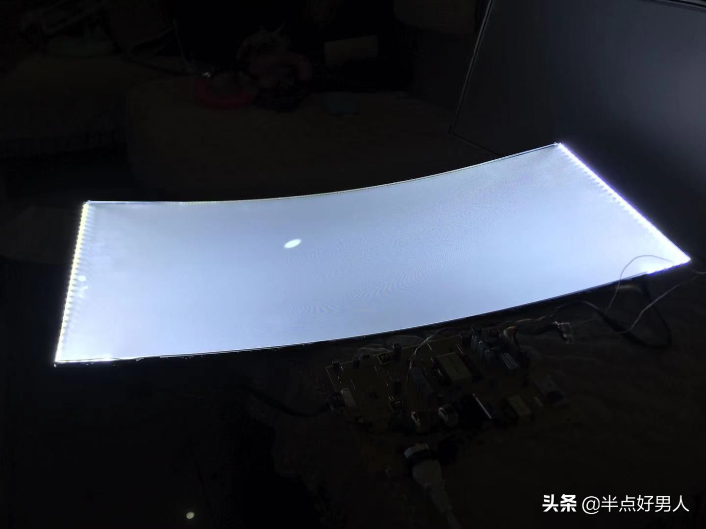 显示器改led灯条后不够亮,显示器屏幕改无影灯