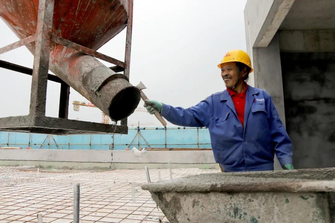 现场直击施工现场,建筑施工现场直击