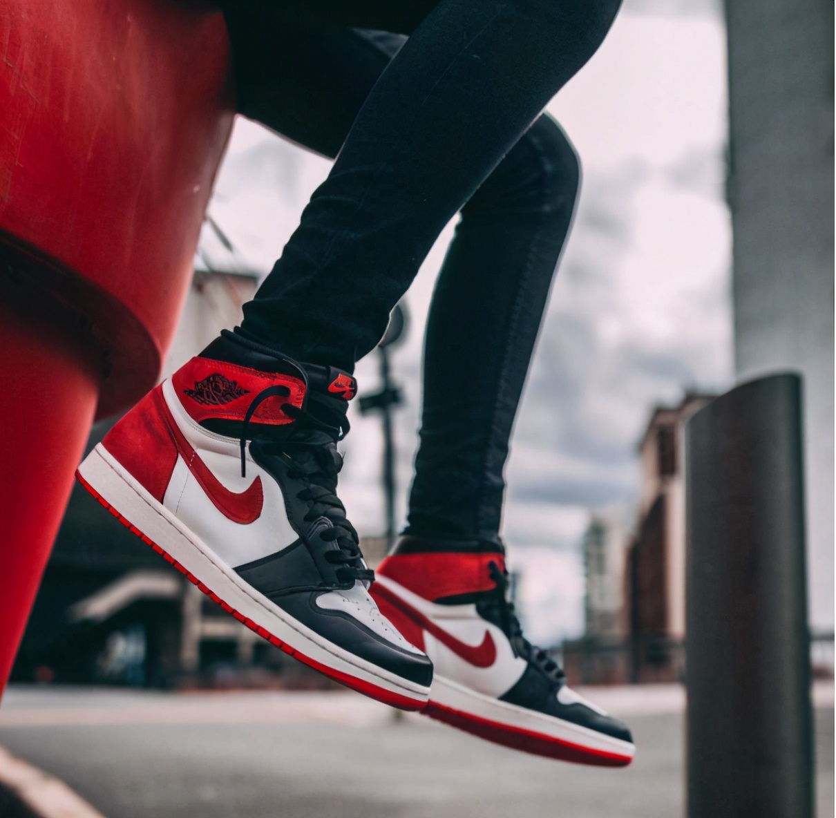 斯凯奇2023新款内增高,斯凯奇更新后闪光