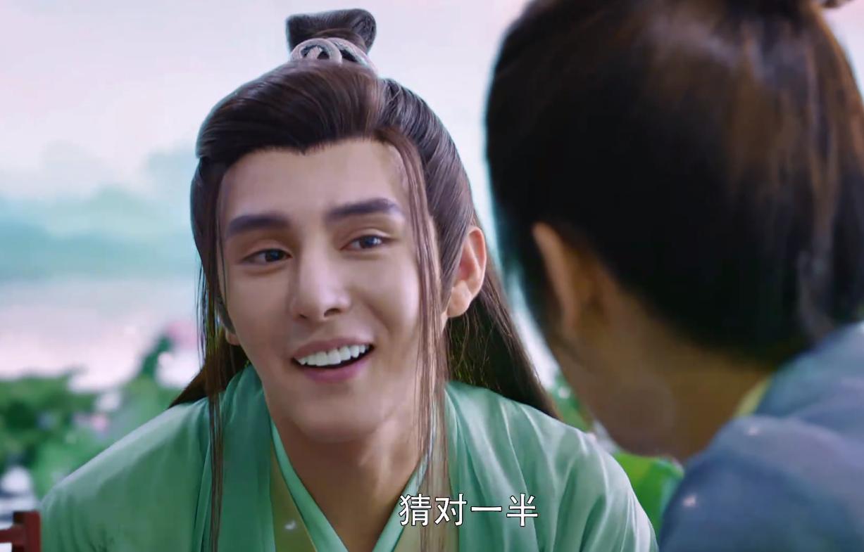 李佳琦牙齿是烤瓷牙吗,李佳琦以前和现在牙齿对比