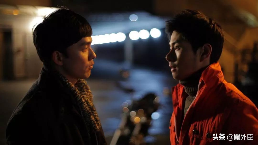 《白夜》：空少与快递小哥419——给你指条路，是不是阿依希代路