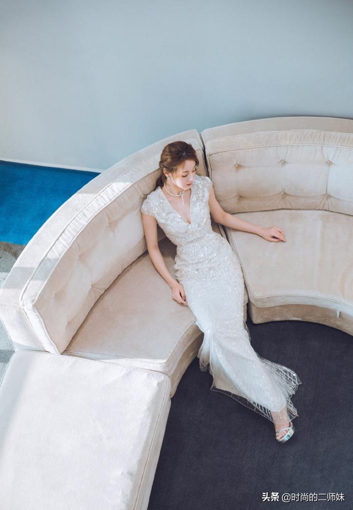 热巴私服黑色吊带,热巴身材好的视频