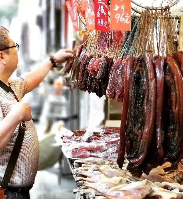 广东腊肠粗的好还是细的好,贵州腊肠和四川腊肠